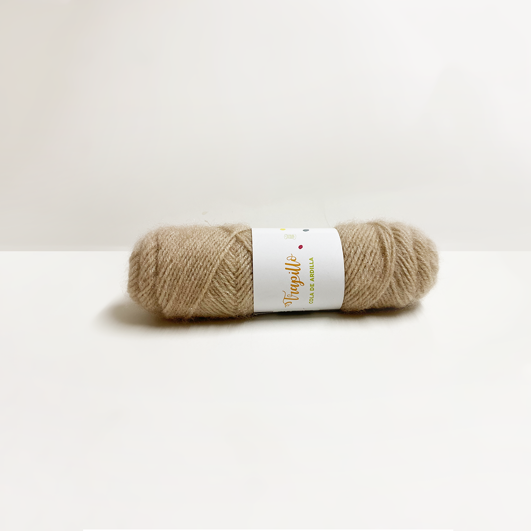 LANA COLA DE ARDILLA COLOR BEIGE