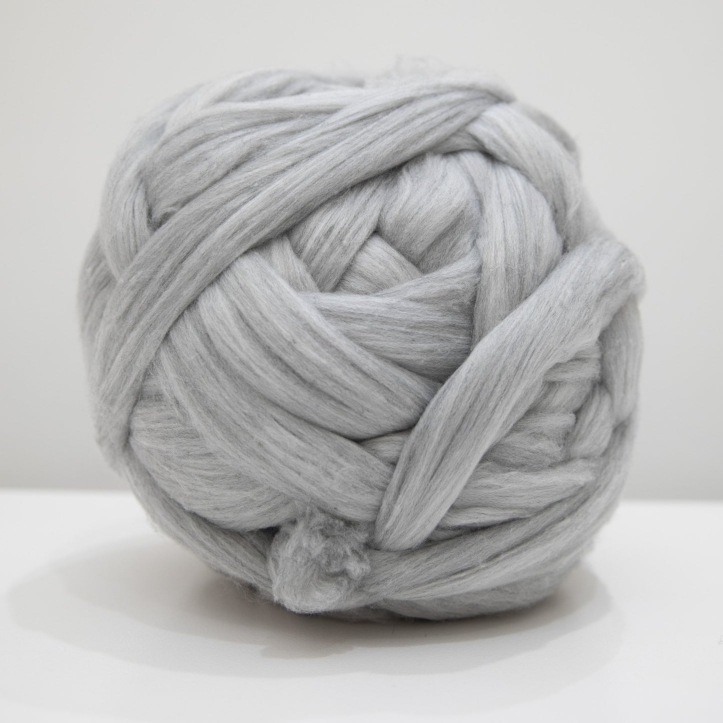 Lana de Merino. Gris Claro.