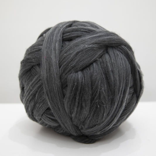 Lana de Merino. Gris Oscuro.