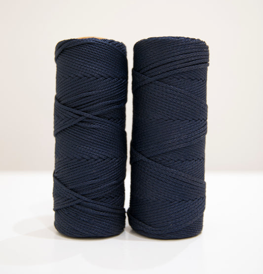 Macramé Encerado Azul.